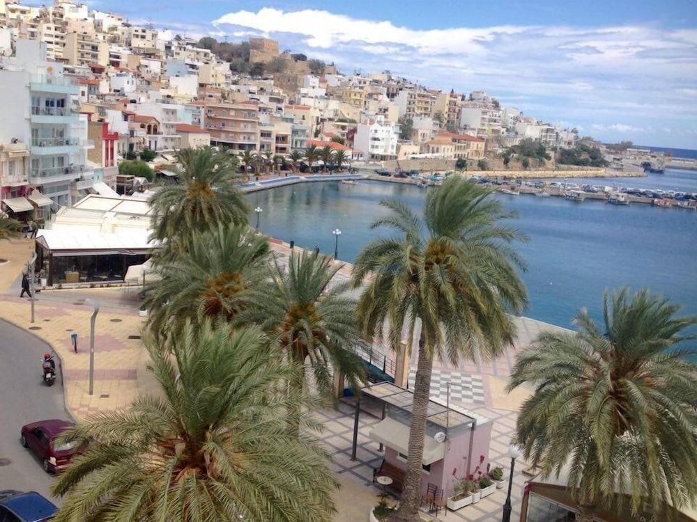 Itanos Hotel Sitia  Eksteriør billede